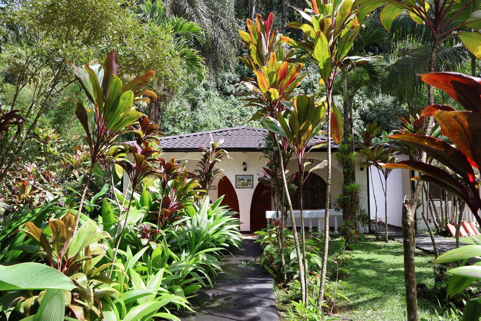 Rio Perlas Thermal Resort & Spa Cartago Exterior photo